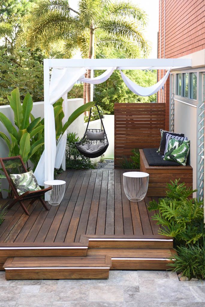 Outdoor entertaining area in Carindale