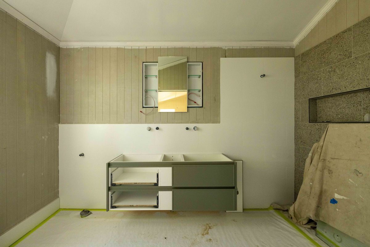Balmoral Queenslander bathroom mid-renovation