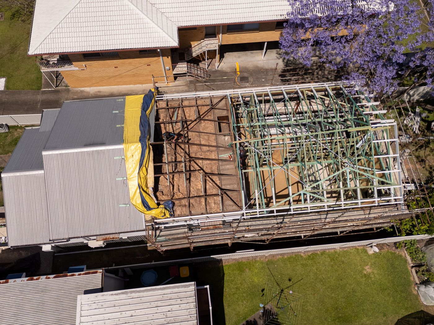 Roof framing for a Queenslander extension in Greenslopes